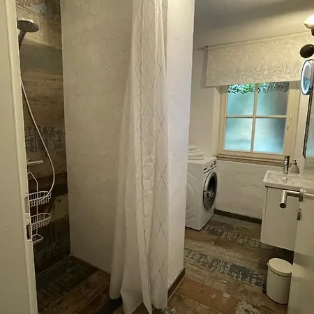 May-apartment Zentrale דירה