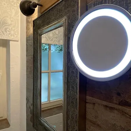 May-apartment Zentrale קלן